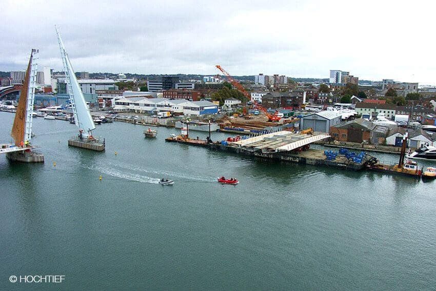 Pool Twin Sail Bridge | HOCHTIEF